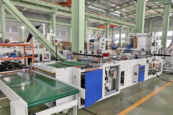 Automatic collect table