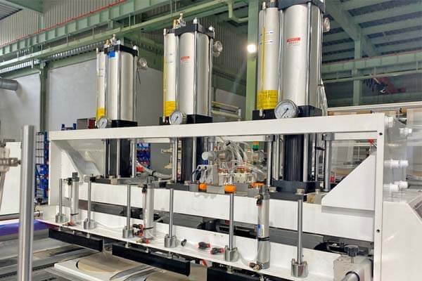 Hydraulic air cylinder punch